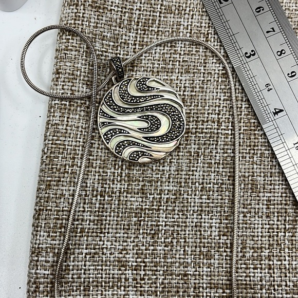 Vintage Sterling Silver Marcasite & MOP Swirl Pendant Necklace 16" - Picture 11 of 17